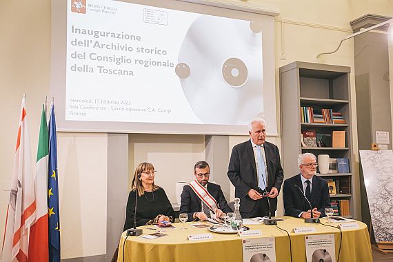 Il presidente Giani all'inaugurazione dell'Archivio storico del Consiglio regionale della Toscana